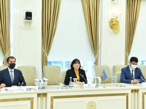 Spiker: “Azərbaycan azad edilmiş əraziləri yenidən qurur”