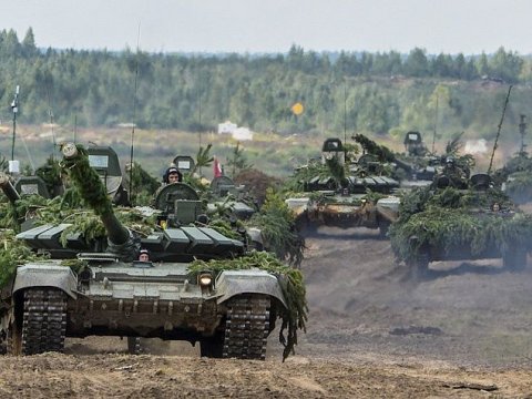 Rusiya Ermənistanı yeni müharibəyə hazırlayır? - “Qərb-2021” təlimlərinin verdiyi MESAJ