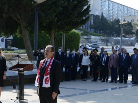 Türk Şəhidliyində anım mərasimi keçirildi 