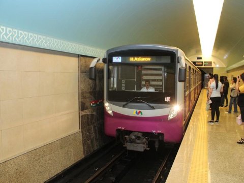 Xəttə buraxılan sınaq qatarında nasazlıq yarandı