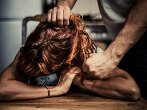 Arvadını yumruqla öldürən kişi TUTULDU