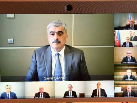 Əli Əsədovun sədrliyi ilə İqtisadi Şuranın iclası keçirildi