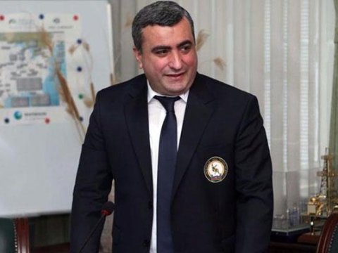 Elnur Əşrəfoğlunun vəziyyəti AĞIRDIR