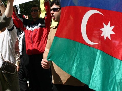 Güneyli soydaşlarımızdan İrana ciddi XƏBƏRDARLIQ