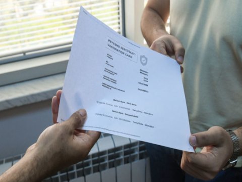 Saxta COVID pasportu alanlar da məsuliyyətə cəlb oluna bilər - RƏSMİ