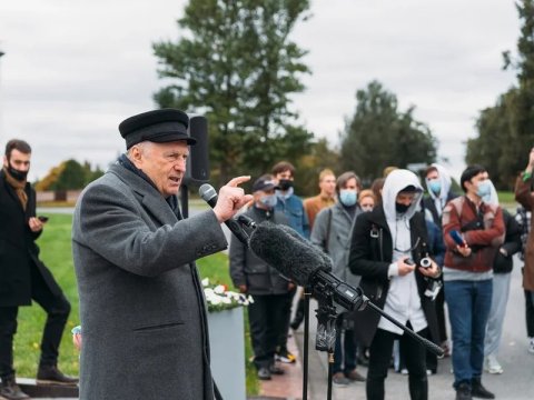 “Azərbaycana qarşı Ermənistana kömək edirik...” – Jirinovskidən ETİRAZ