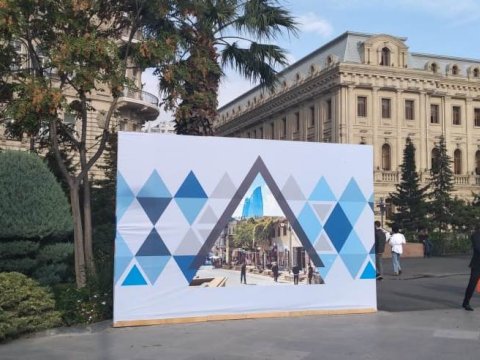 Hacı Zeynalabdin Tağıyevin heykəli açılışa hazırdı 