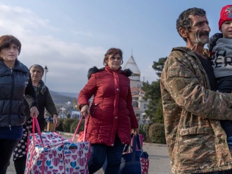 Bakı Qarabağdakı ermənilərlə bağlı proqramını təqdim edir 