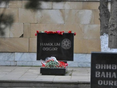 Gəncədə 49 şəhidin qəbri açıldı - SƏBƏB