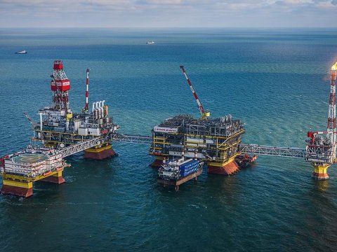 BP Azərbaycandakı layihəsini Vahid Ələkbərova SATDI