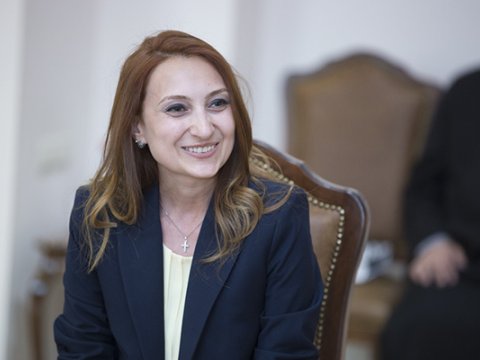 Yerevanlı səfir ABŞ erməniləri ilə dil tapa bilmir