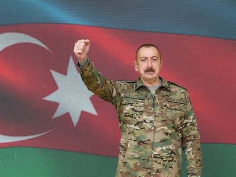 Parlamentdə İlham Əliyevin ali orden və rütbə ilə təltif olunması təklif edildi