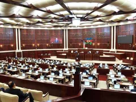 Parlament Vətən müharibəsinin ildönümü ilə bağlı bəyanat qəbul etdi