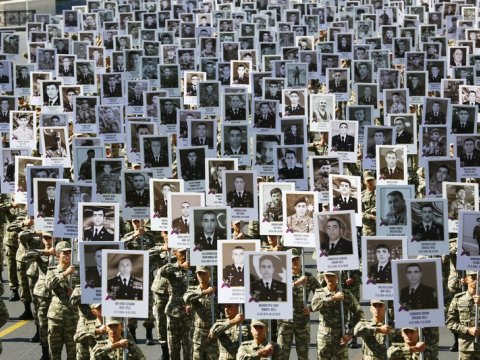 İrlandiyalı siyasi şərhçi Vətən müharibəsindən yazdı