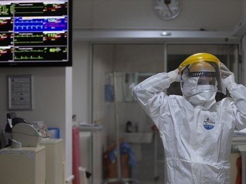 Türkiyə əhalisinin 73%-i tam peyvəndlənib