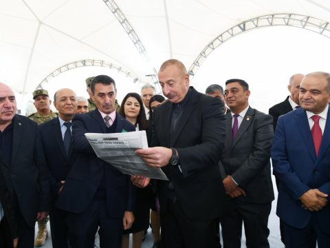 Prezidentin Cəbrayıl sakinləri ilə görüşündən FOTOLAR