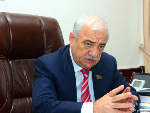 “İran iki qardaş xalq arasında kölgə salacaq əməllərdən çəkinməlidir”