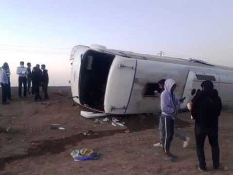 İranda avtobus aşdı - 33 nəfər yaralandı
