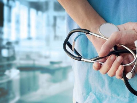 Lerik Xəstəxanasının bank hesablarına HƏBS qoyulub - Həkimlər 3 aydır maaş almır