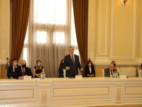 Eldar Əzizov Bakıdakı tikililərlə bağlı nöqsanları AÇIQLADI
