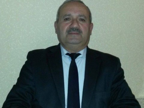 Emin Əmrullayev Təhsil Şöbəsinin müdirini işdən çıxardı - FOTO