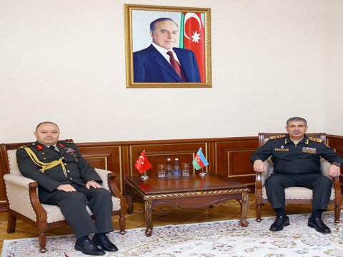 Zakir Həsənov Türkiyənin yeni hərbi attaşesini qəbul edib