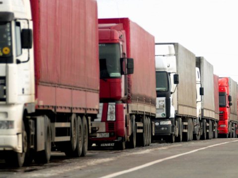 Pakistanın ilk yük maşınları Bakıdadır