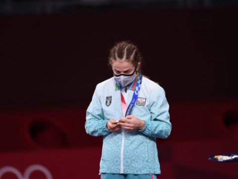 Mariya Stadnikin medalı oğurlandı