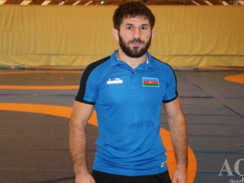 İki güləşçimiz bürünc uğrunda yarışacaq