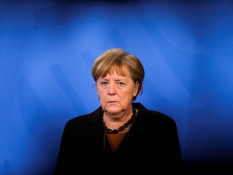 Merkel İranla yaranan mürəkkəb vəziyyətdən danışdı