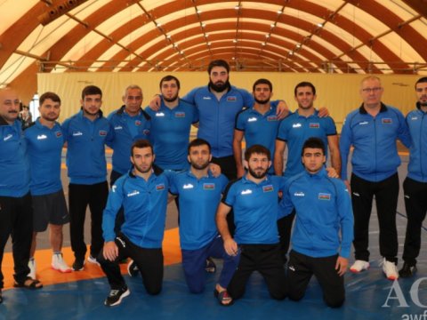Güləşçilərimiz rekorda imza atdı