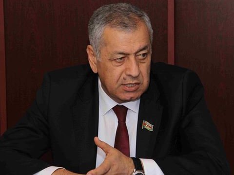 18 Oktyabr qeyri-iş günü olmalıdır