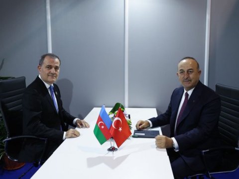 Ceyhun Bayramov Çavuşoğlu ilə görüşüb