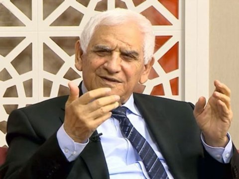 Xalq şairi dindarları QINADI