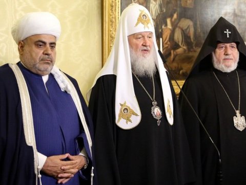 Moskvada dini liderlərin üçtərəfli görüşü keçirilir