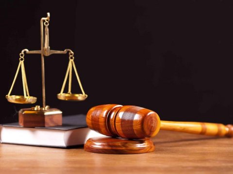 Jurnalistlər MTN generalının məhkəməsinə buraxılmadı