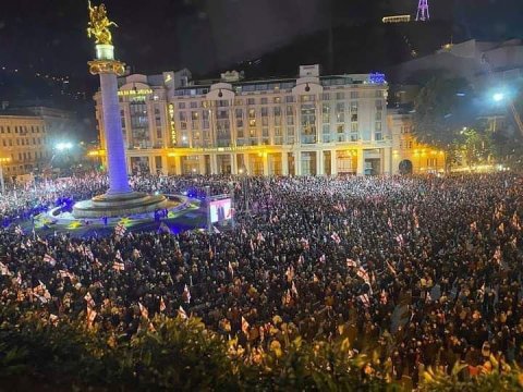 Gürcüstanda Saakaşvilinin azadlığı tələbilə MİTİNQ