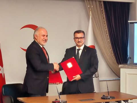 Novruz Aslan Türkiyəyə səfər etdi - FOTO