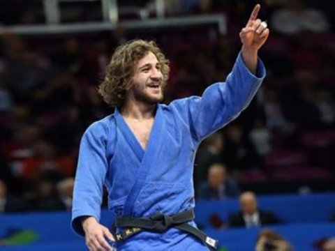 “Böyük dəbilqə”: Komandamız daha bir medal qazandı