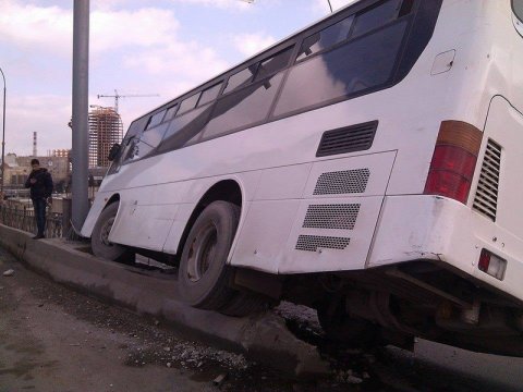 Füzulidə sərnişin avtobusu yandı