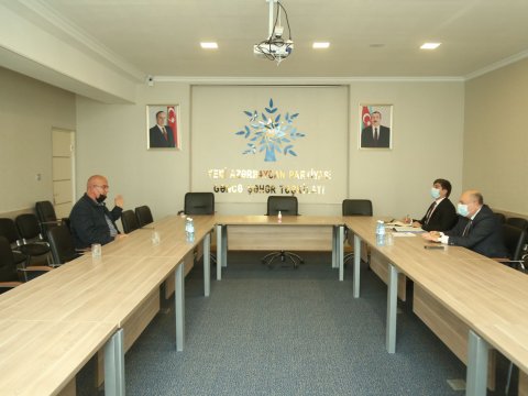 Musa Quliyev Gəncədə seçicilərilə - FOTOLAR