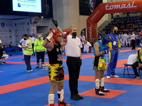 Kikboksçumuz 26-cı dəfə dünya çempionu oldu