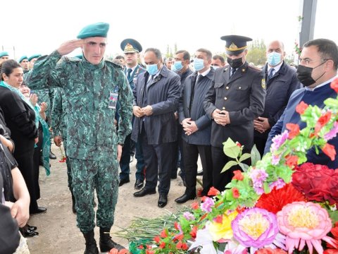 Şəhidin ildönümündə məzarı ziyarət olundu