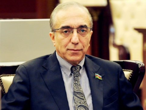 Deputata ağır itki üz verdi  