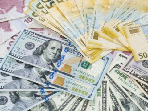 Dolların yeni həftə üçün MƏZƏNNƏSİ
