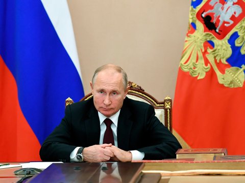 Putin Bakı-İrəvan danışıqlarını monopoliyaya almaq istəyir... - ŞƏRH
