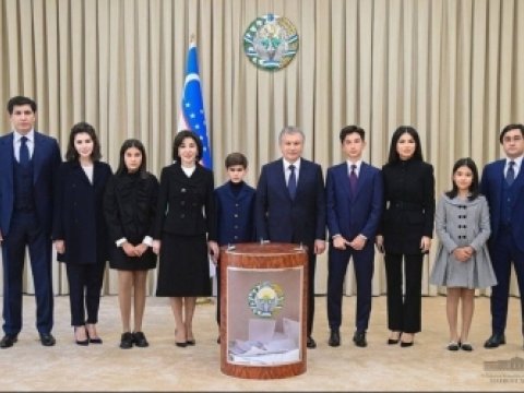 Özbəkistanda seçki baş tutdu