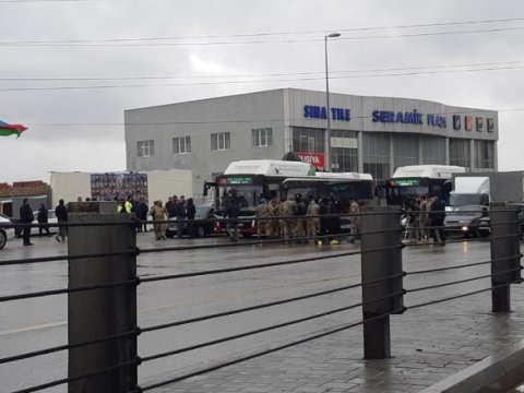 Paytaxtda bir qrup qazi yolu BAĞLADI