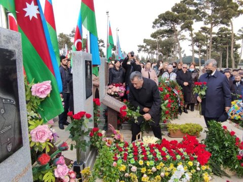 Şəhidin anım günüdür - FOTO