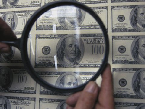 Bizdə dolları saxtalaşdırma həddi yüksək deyil  - Elman Rüstəmov